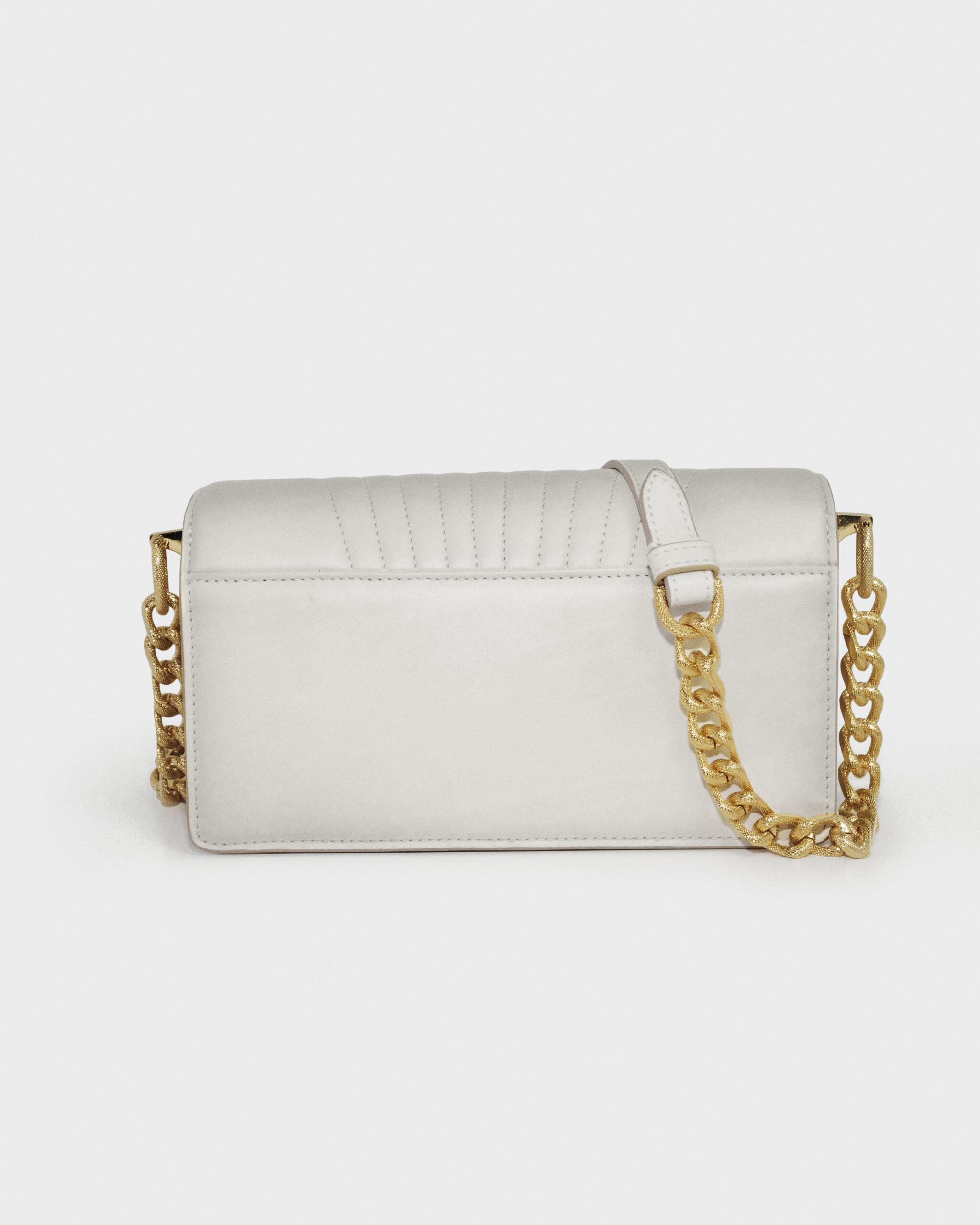 Elegant white handbag with gold chain strap.